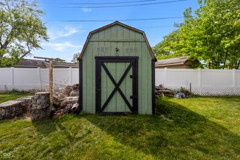 2816 Hawcreek Boulevard Columbus IN 47203