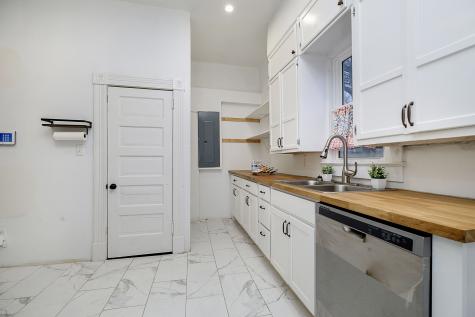 3221 Winthrop Avenue Indianapolis IN 46205