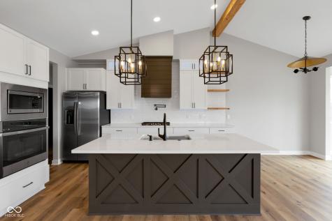 6325 Canak Drive Avon IN 46123