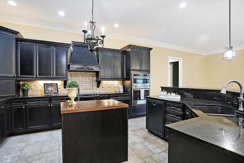 15588 Bridgewater Club Boulevard Carmel IN 46033