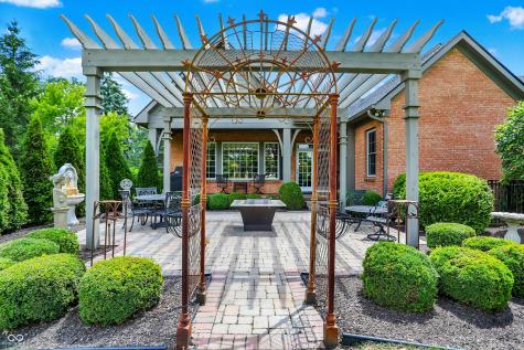 15588 Bridgewater Club Boulevard Carmel IN 46033