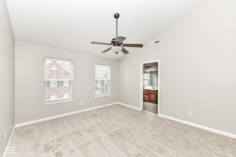 9080 Teaneck Drive Fishers IN 46038