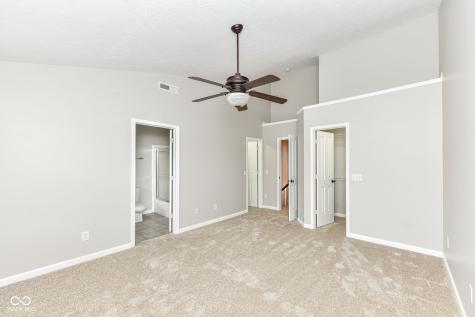 9080 Teaneck Drive Fishers IN 46038