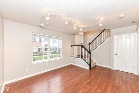 9080 Teaneck Drive Fishers IN 46038