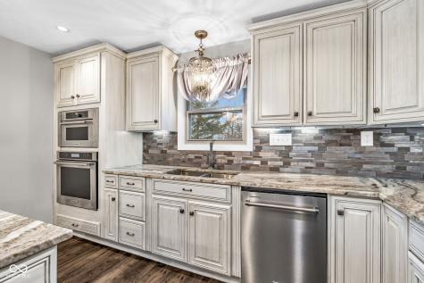 4953 Hillcrest Court Avon IN 46123