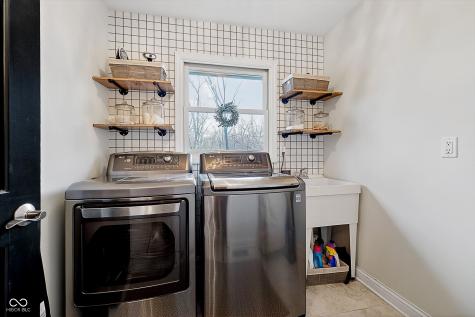 208 Surrey Hill Noblesville IN 46062