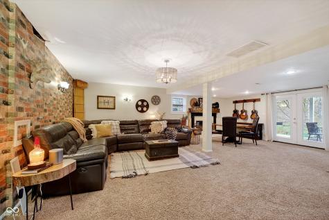 208 Surrey Hill Noblesville IN 46062