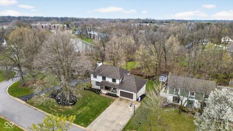 208 Surrey Hill Noblesville IN 46062