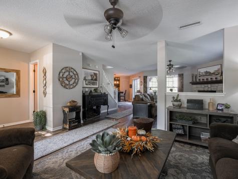 10922 Emery Drive Indianapolis IN 46231