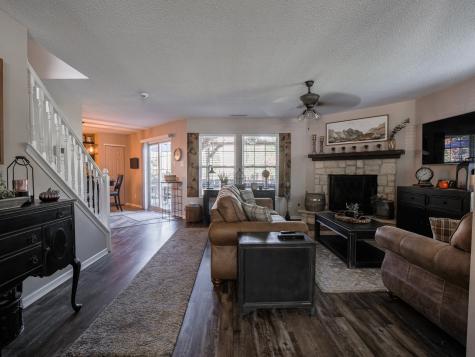 10922 Emery Drive Indianapolis IN 46231