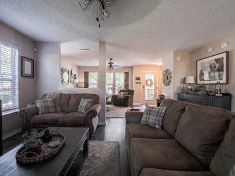 10922 Emery Drive Indianapolis IN 46231