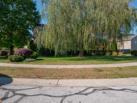 10922 Emery Drive Indianapolis IN 46231