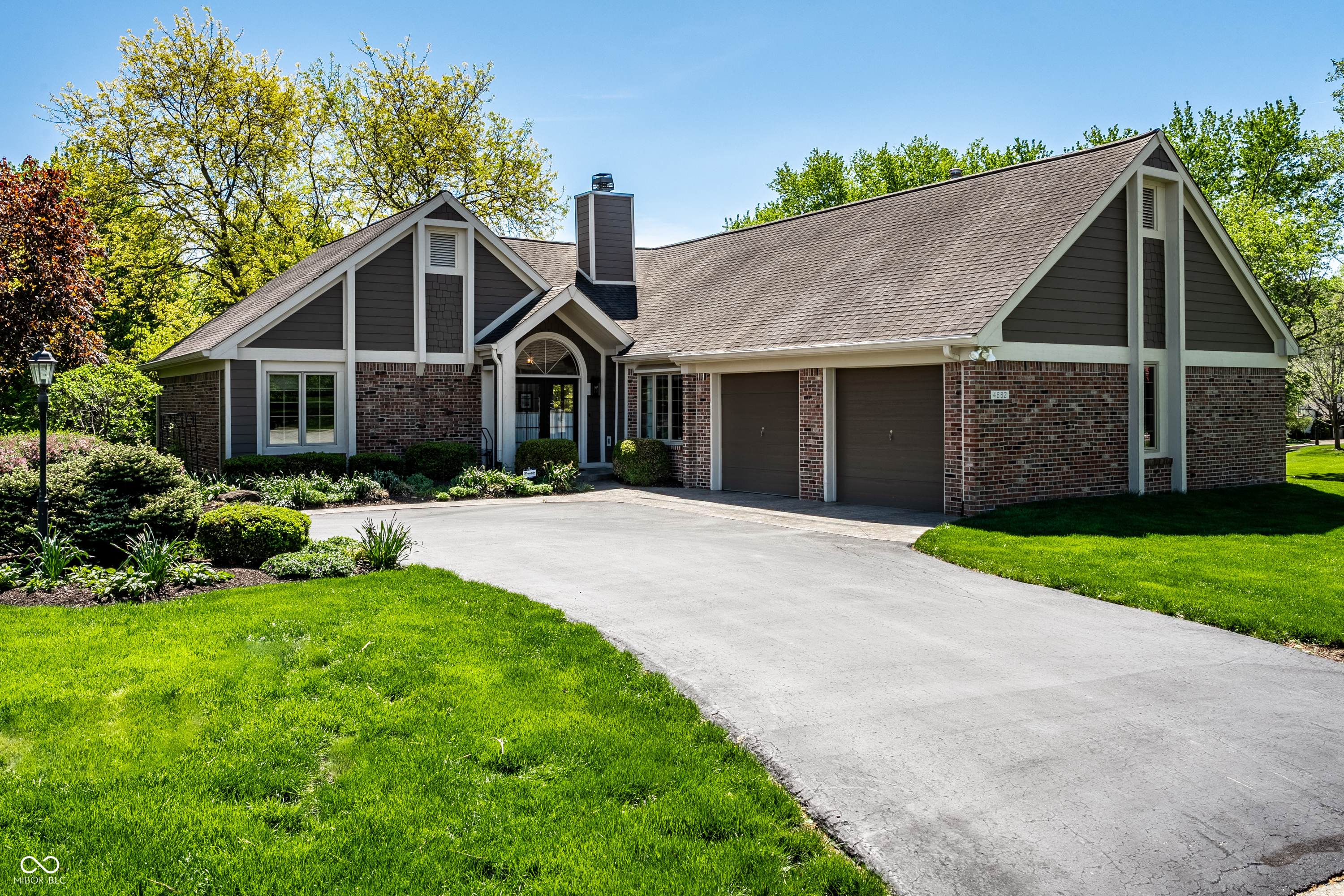 4682 Brentwood Court Zionsville IN 46077