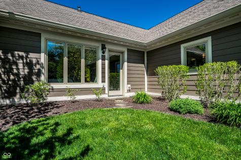 4682 Brentwood Court Zionsville IN 46077