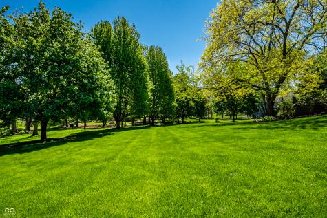 4682 Brentwood Court Zionsville IN 46077