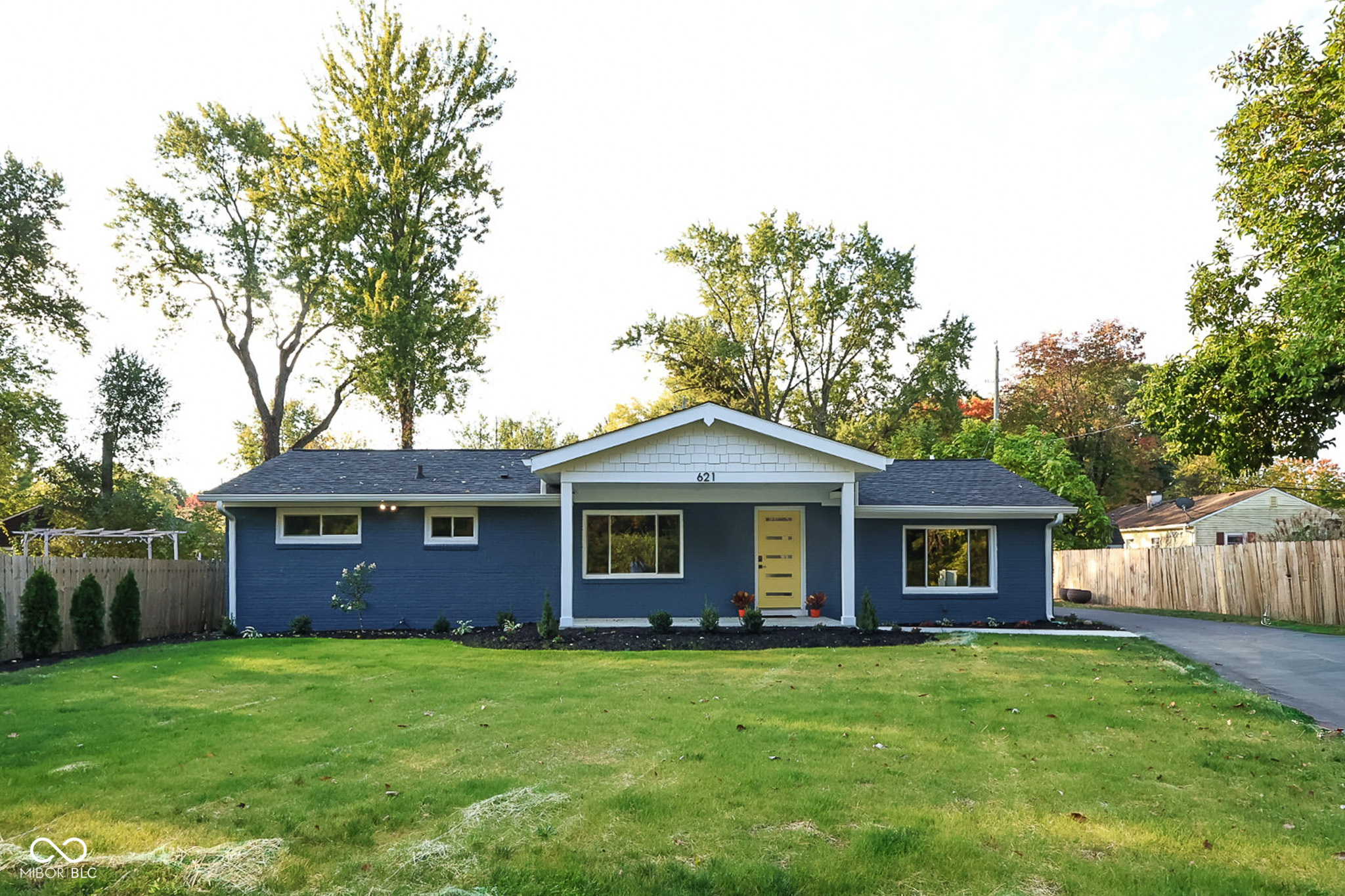 621 E 111th Street Carmel IN 46280