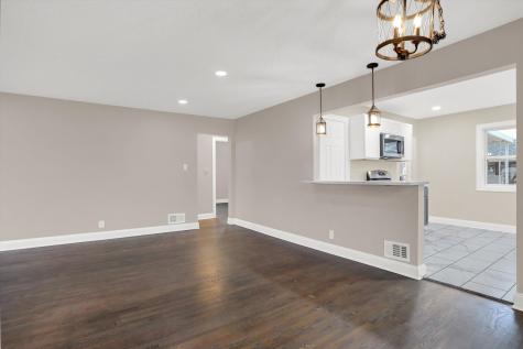 5416 Wayne Drive Indianapolis IN 46219