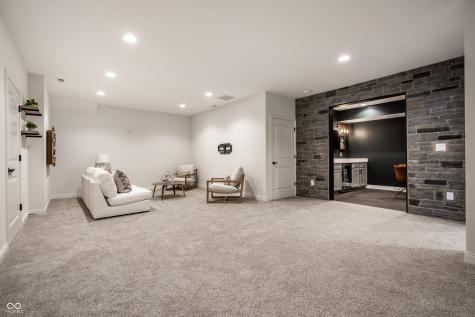 5855 N College Avenue Indianapolis IN 46220