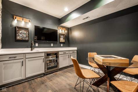 5855 N College Avenue Indianapolis IN 46220
