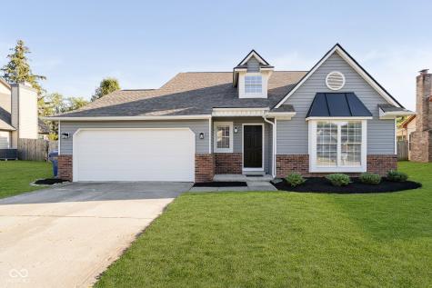 11127 Bayridge Circle W Indianapolis IN 46236