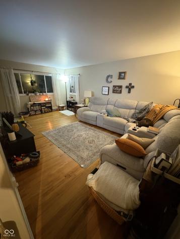 7046 W 100 N Greenfield IN 46140