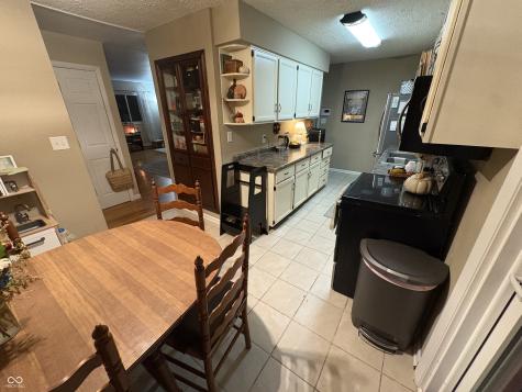 7046 W 100 N Greenfield IN 46140