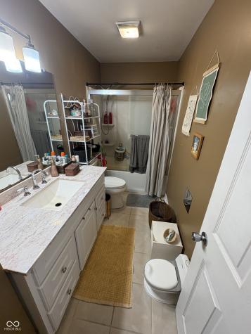 7046 W 100 N Greenfield IN 46140