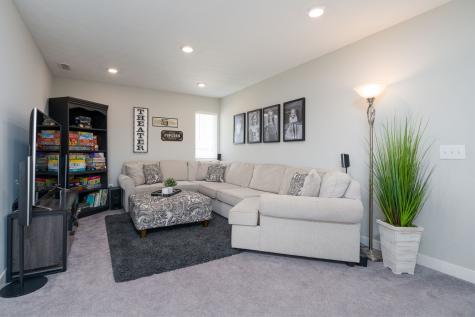 8856 Slayton Street Pendleton IN 46064