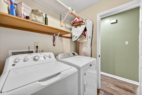 8414 Slippery Elm Court Indianapolis IN 46227