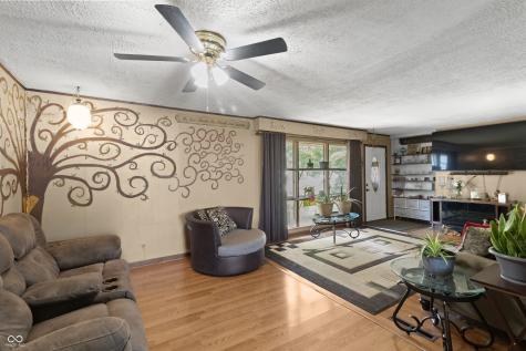 3534 Carr Avenue Indianapolis IN 46221