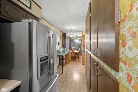 3534 Carr Avenue Indianapolis IN 46221