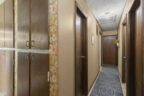 3534 Carr Avenue Indianapolis IN 46221
