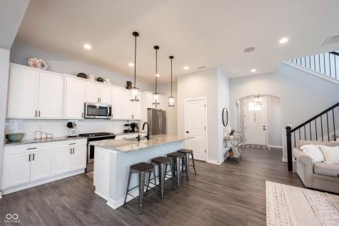 1534 Cloverdon Drive Westfield IN 46074