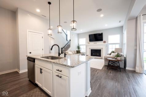 1534 Cloverdon Drive Westfield IN 46074