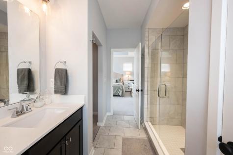 1534 Cloverdon Drive Westfield IN 46074