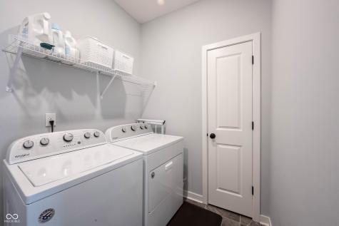 1534 Cloverdon Drive Westfield IN 46074