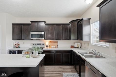 605 Wendover Avenue Westfield IN 46074