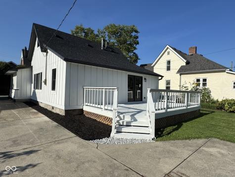 72 W Broadway Street Greenwood IN 46142