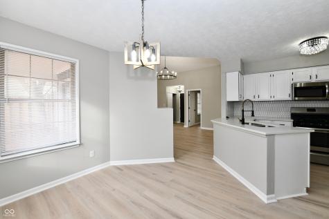 8547 Rock Hollow Circle Indianapolis IN 46256