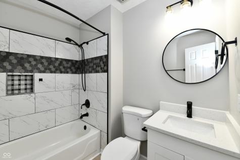 8547 Rock Hollow Circle Indianapolis IN 46256