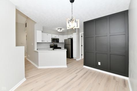 8547 Rock Hollow Circle Indianapolis IN 46256