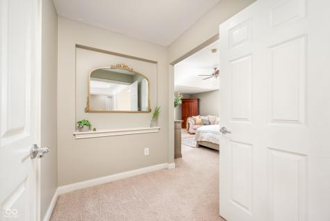 8879 Spring Violet Place Zionsville IN 46077