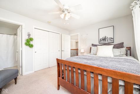 8879 Spring Violet Place Zionsville IN 46077