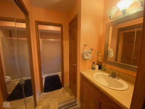 1019 Mt Vernon Drive Greenwood IN 46142