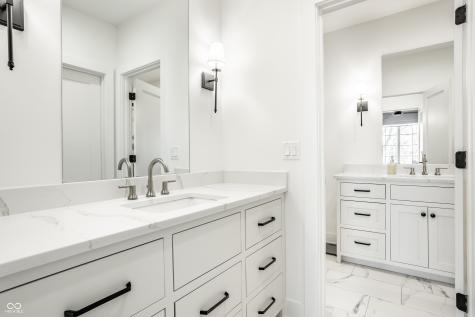 3580 Dartmoor Way Zionsville IN 46077