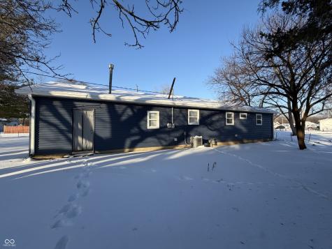 1002 Collier Street Indianapolis IN 46241