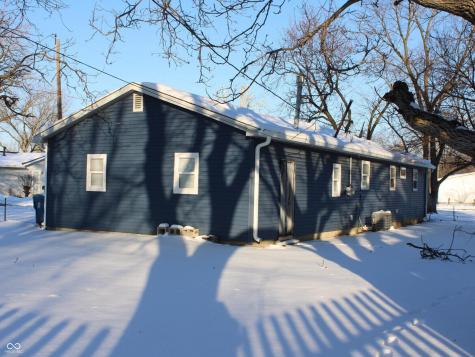 1002 Collier Street Indianapolis IN 46241