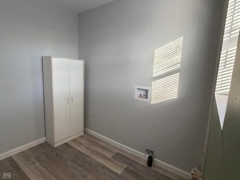 1002 Collier Street Indianapolis IN 46241