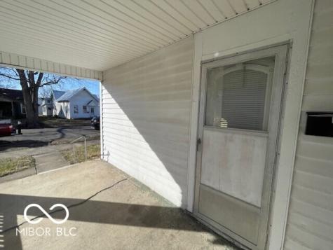 1327 Sycamore Street Columbus IN 47201