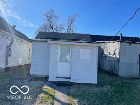 1327 Sycamore Street Columbus IN 47201
